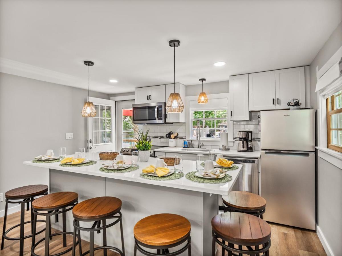 Cape Cod Cottage, Near Beach, Hot Tub, Ac, Dog Friendly Ярмут Экстерьер фото